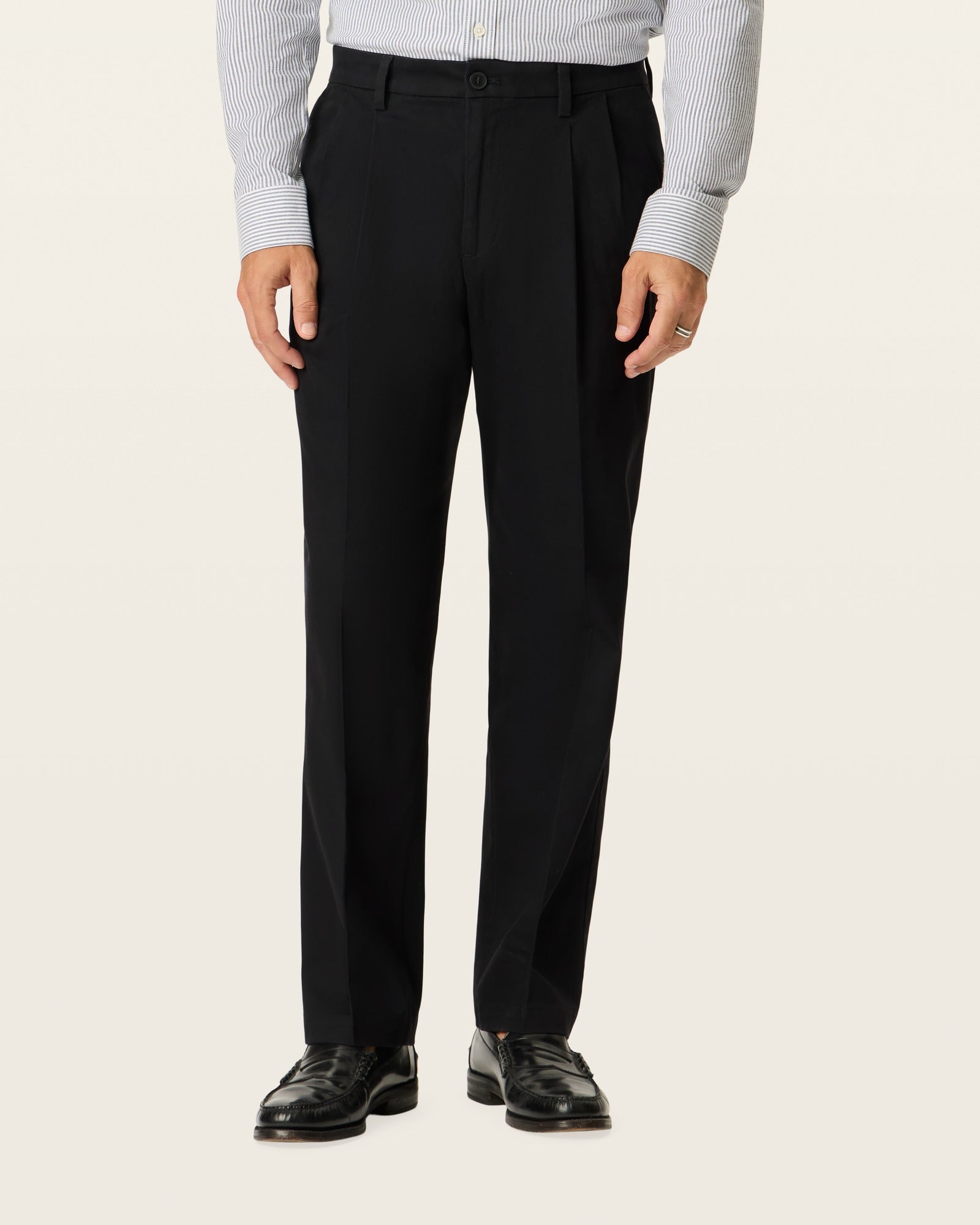 Signature Iron Free Khakis, Pleated, Classic Fit with Stain