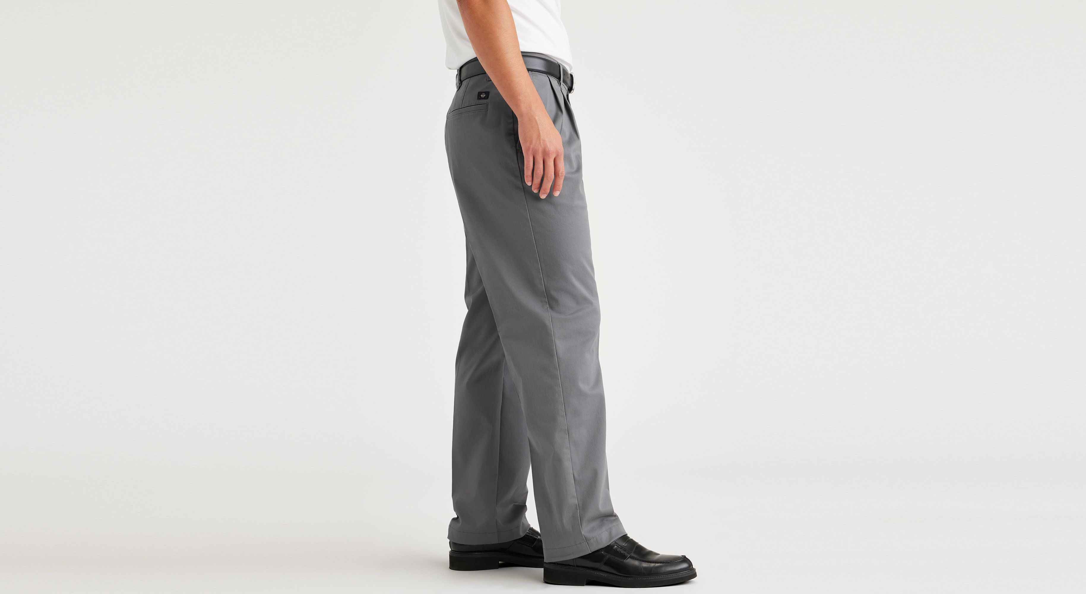 Original Chinos, Pleated, Classic Fit – Dockers™ Original Chinos, Pleated, Classic Fit – Dockers™