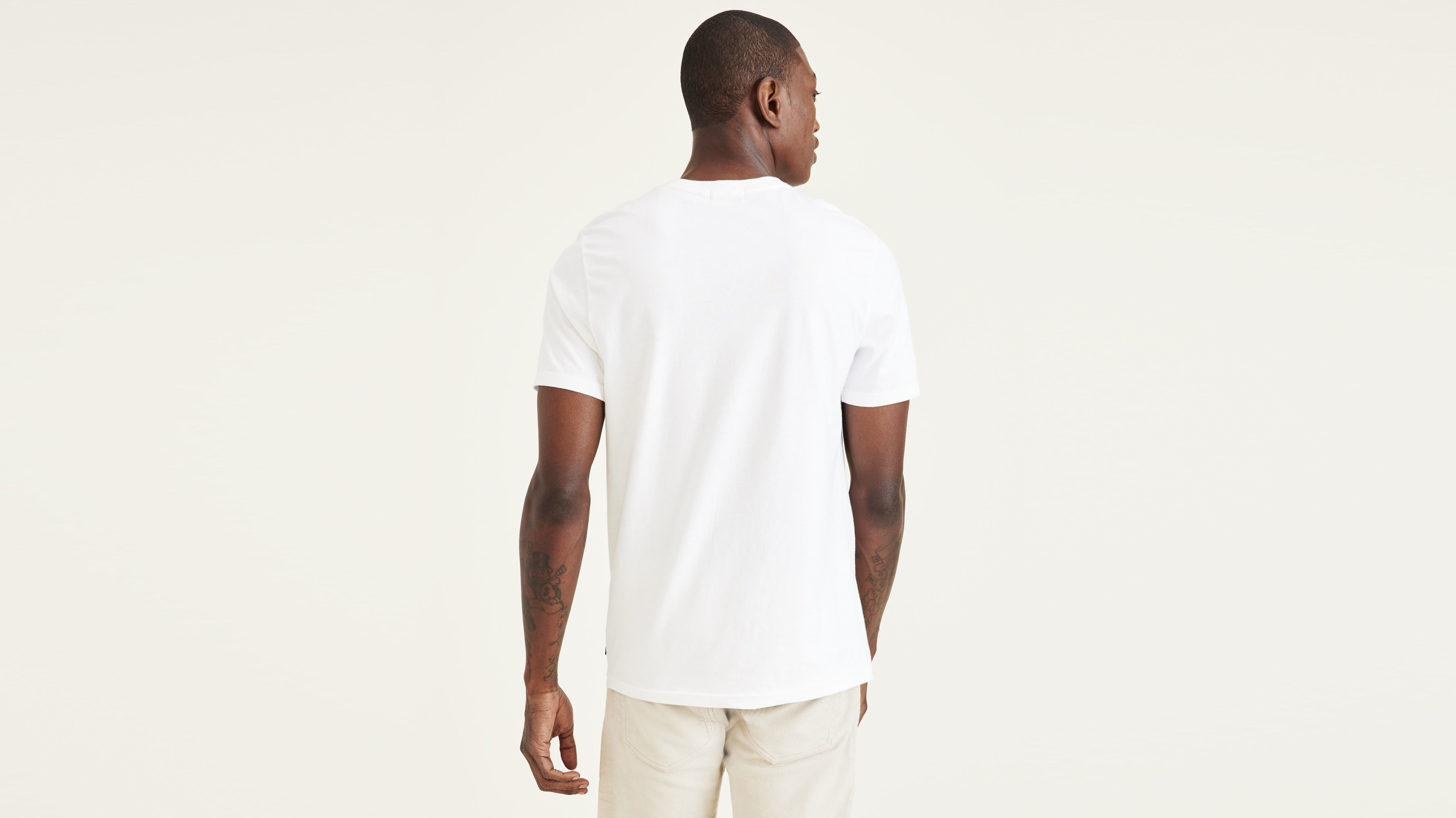 Dockers T-Shirt Uomo A Maniche Corte Con Tasca E Girocollo - Cotone Comfort, Vestibilità Regolare