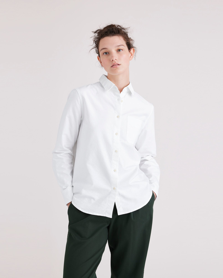 Front view of model wearing Lucent White Original Shirt, Regular Fit.