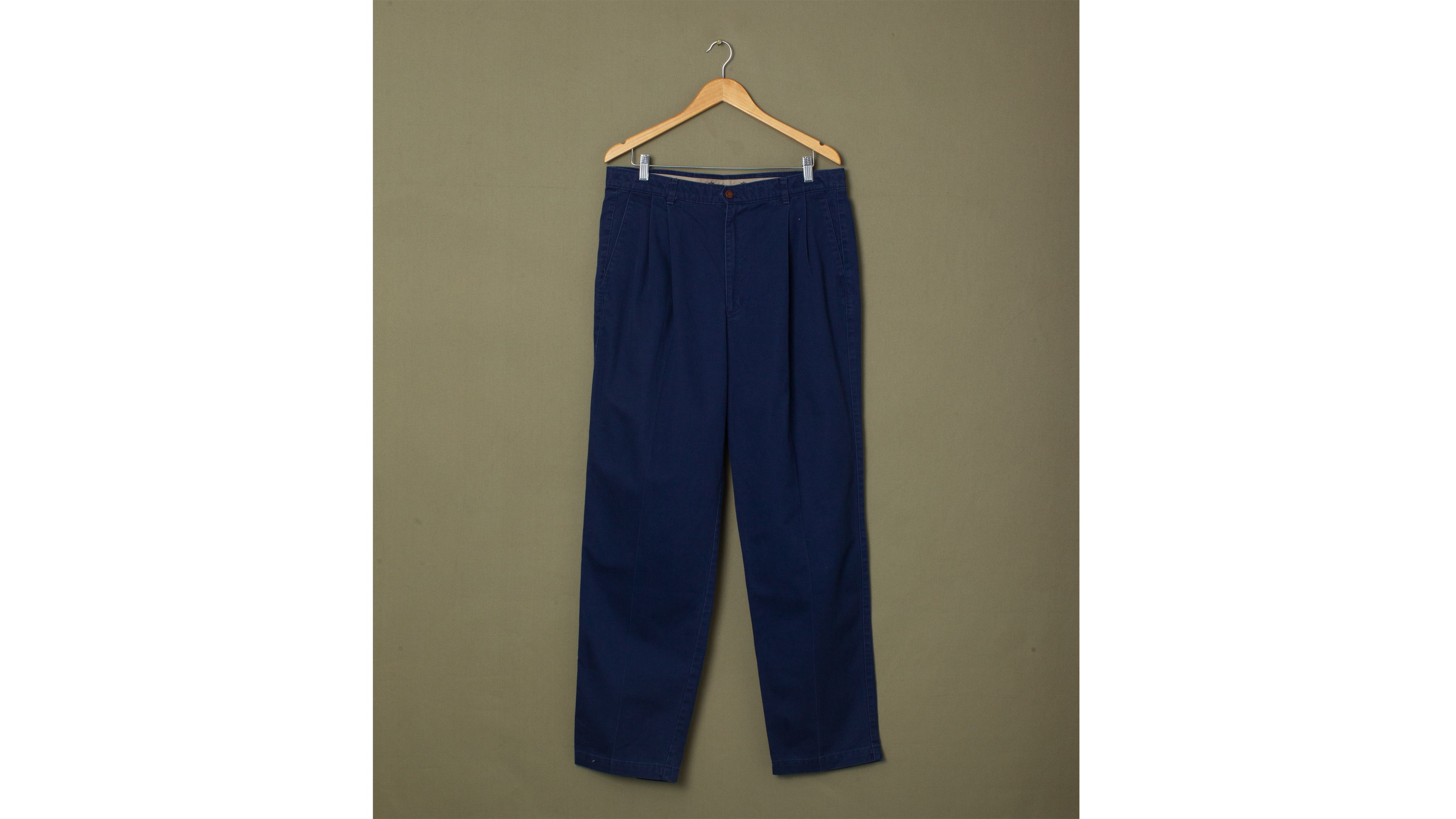 Double Pleated Pants, Relaxed Fit - 36x32 – Dockers®