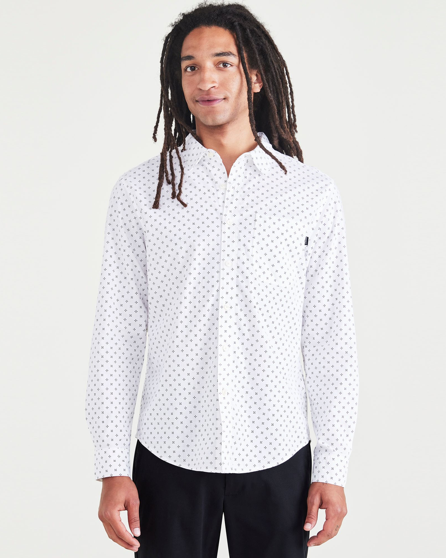 Front view of model wearing Riviera Lucent White Casual Shirt, Regular Fit.