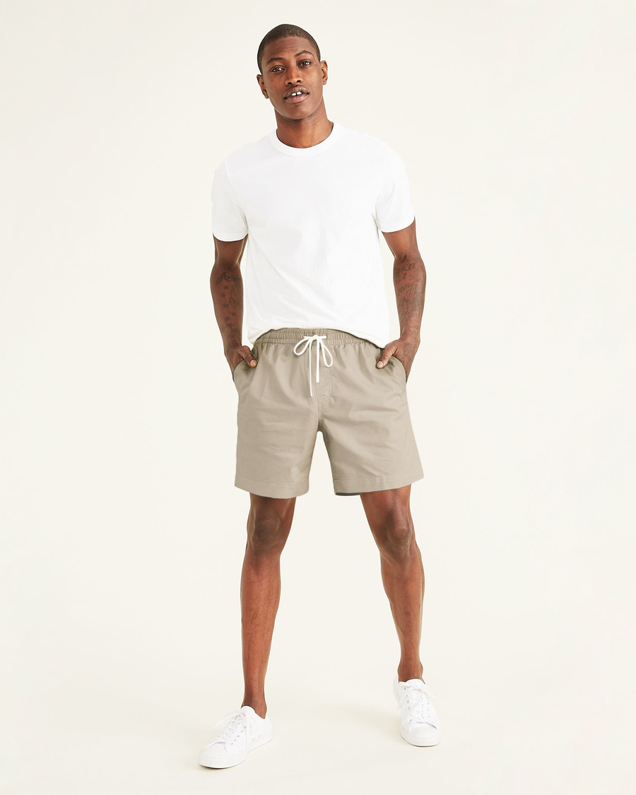 View of model wearing Sahara Khaki Playa 7" Shorts.