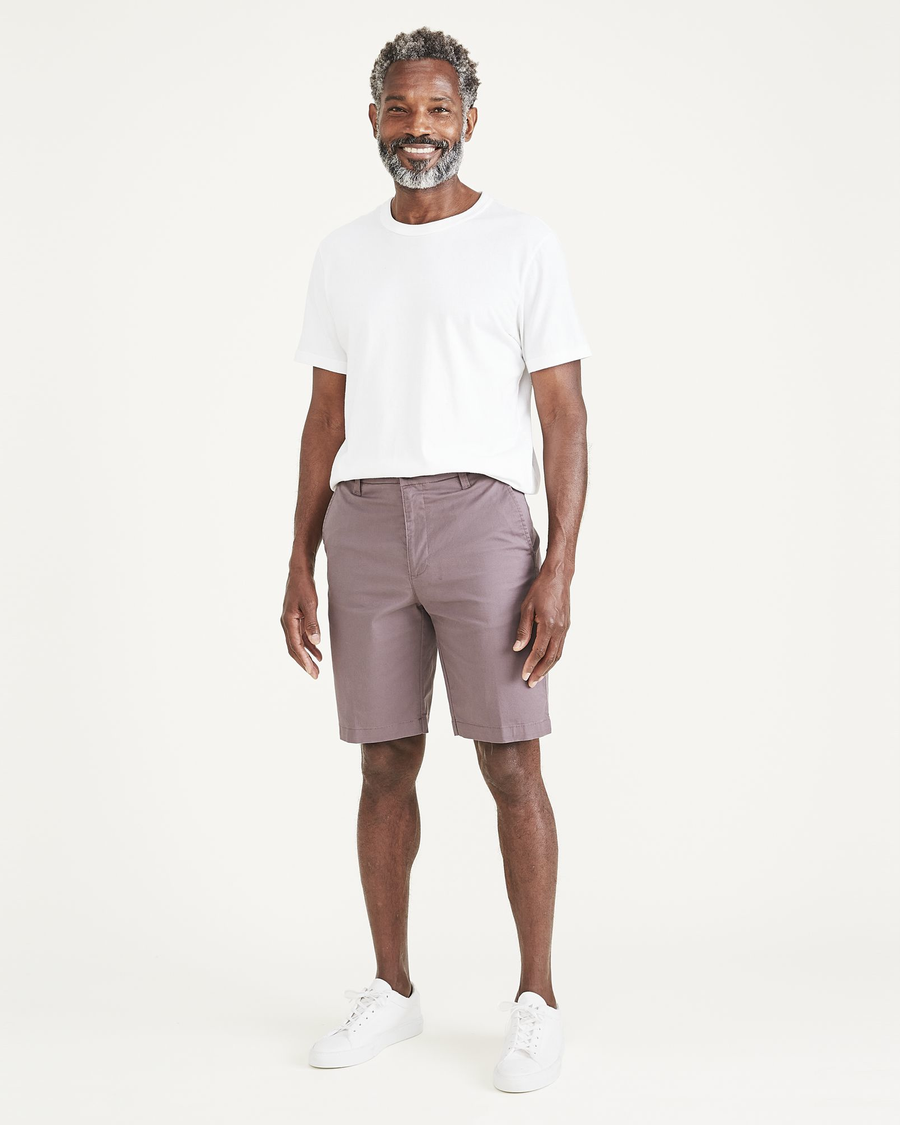 Front view of model wearing Sparrow Ultimate 9.5" Shorts.