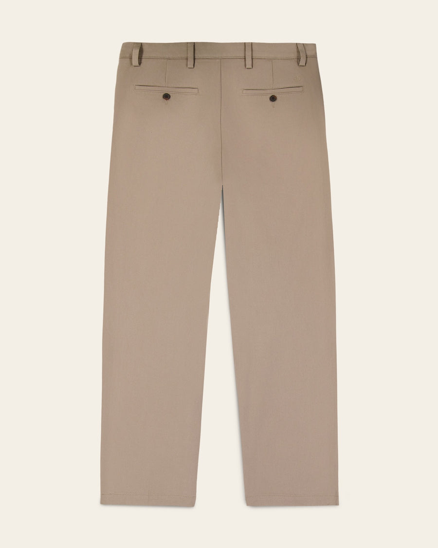 Easy Khakis, Pleated, Classic Fit – Dockers™