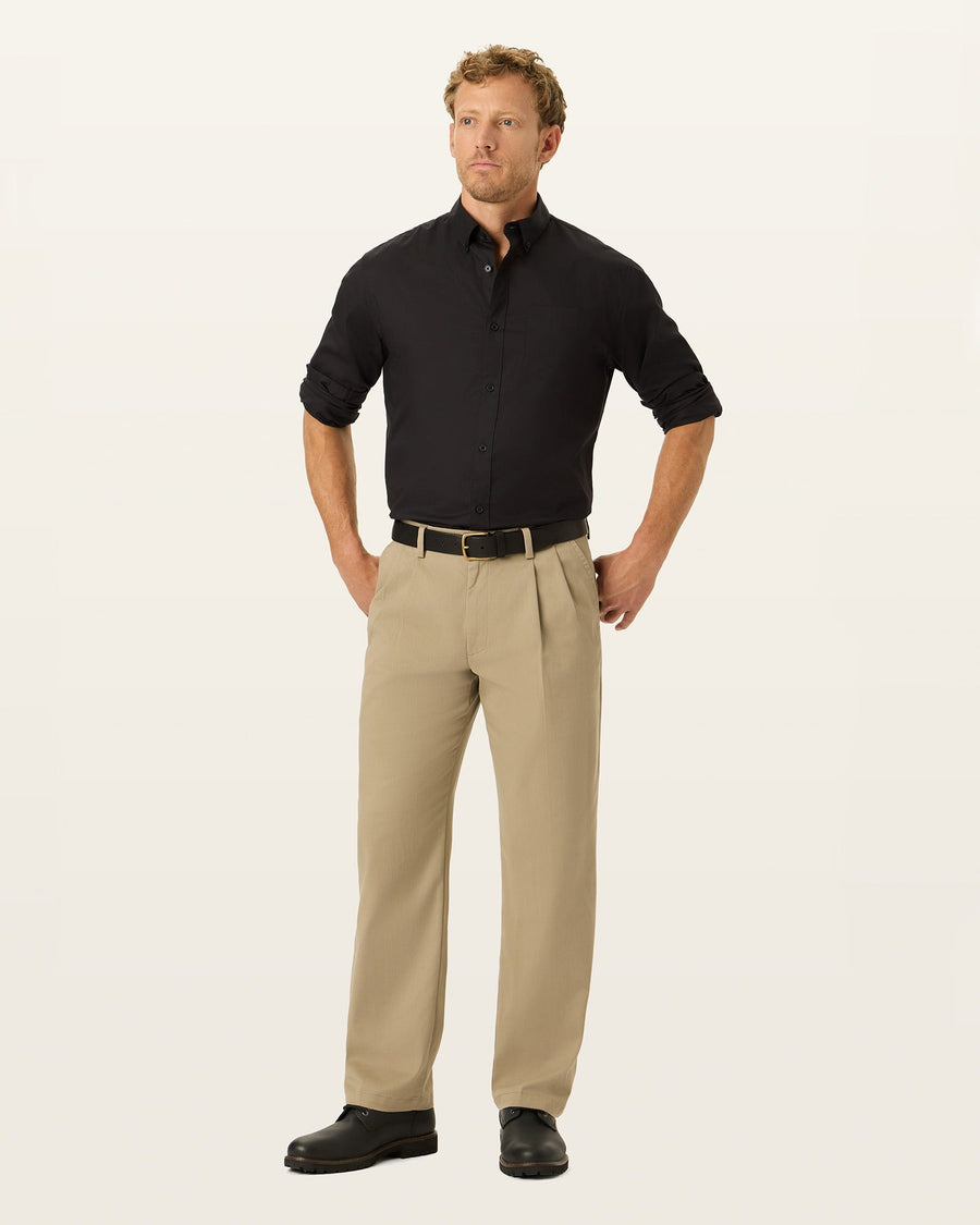 Dockers Men's Easy Khaki Classic Fit Pleated Pants