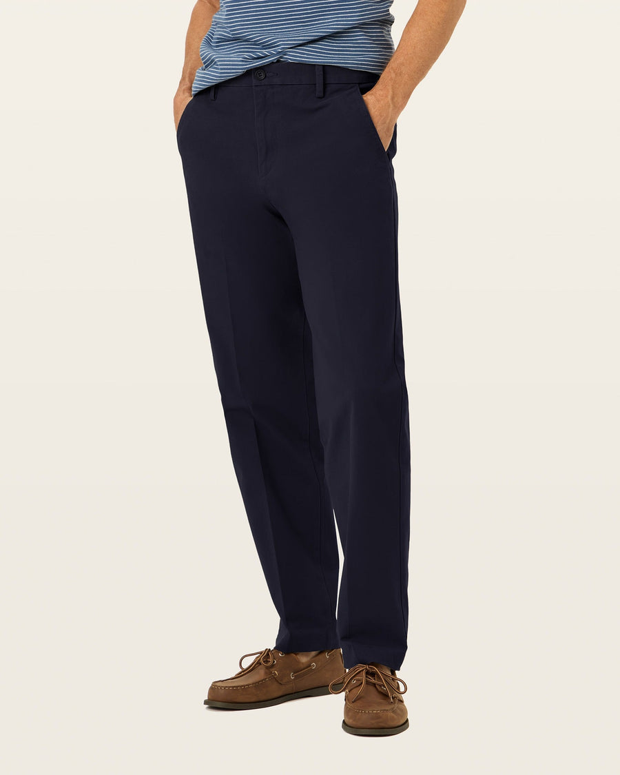 Workday Khakis, Classic Fit – Dockers™