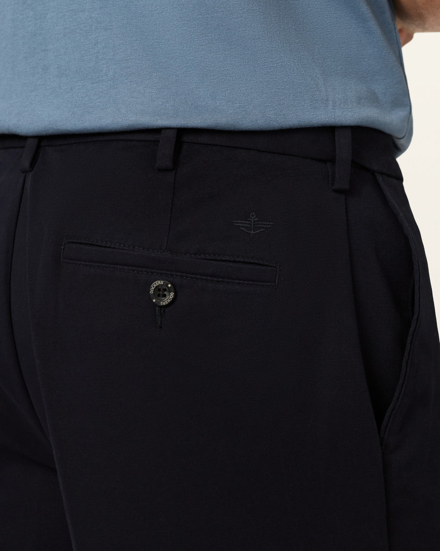 Comfort Khakis, Relaxed Fit – Dockers™