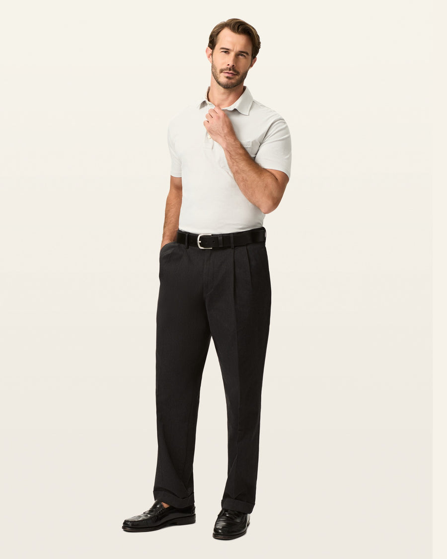 Comfort Khakis, Pleated, Relaxed Fit – Dockers™