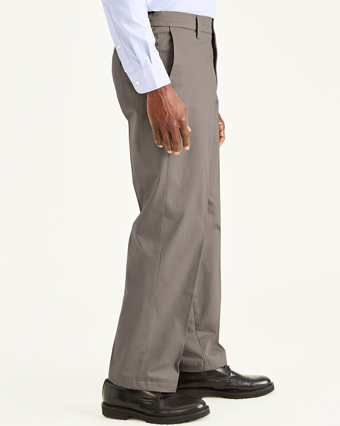 Essentials Men's Standard Slim-Fit Wrinkle-Resistant Stretch Dress  Pant, Black, 28W x 28L : : Clothing, Shoes & Accessories