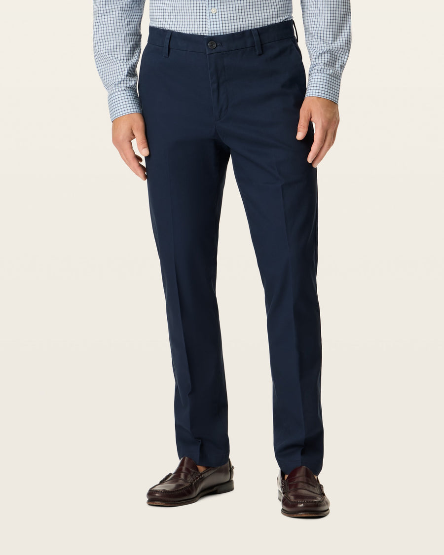 Signature Iron Free Khakis, Slim Fit with Stain Defender® – Dockers™