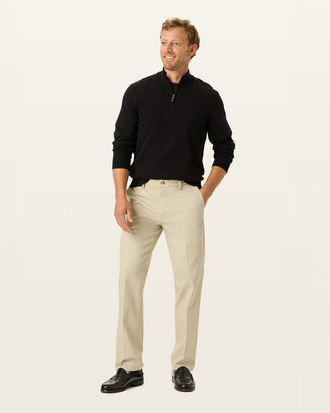 Signature Iron Free Khakis, Straight Fit with Stain Defender