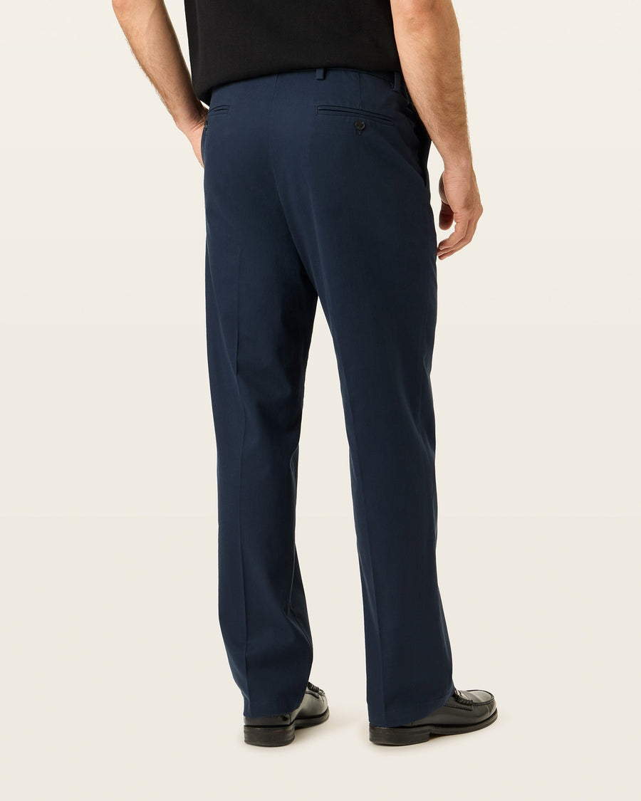 Signature Iron Free Khakis, Relaxed Fit with Stain Defender