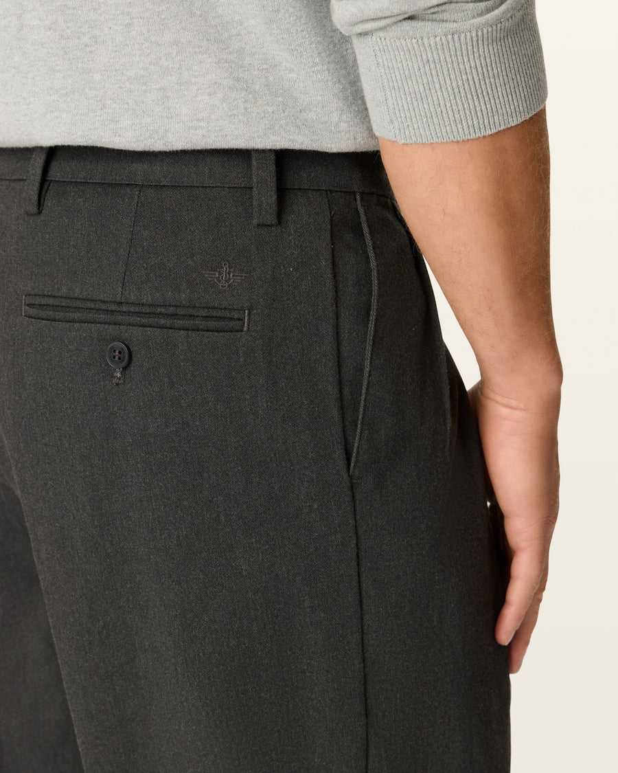 j*様 Dockers Khakis リネン パンツ W34 L30 Signature Iron Free Khakis, Pleated, Relaxed Fit with Stain