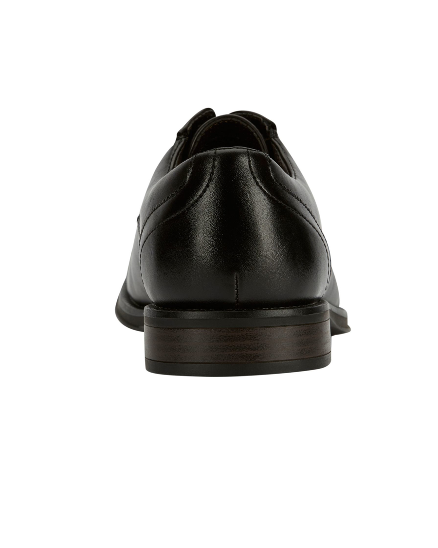 Garfield Dress Shoes Dockers