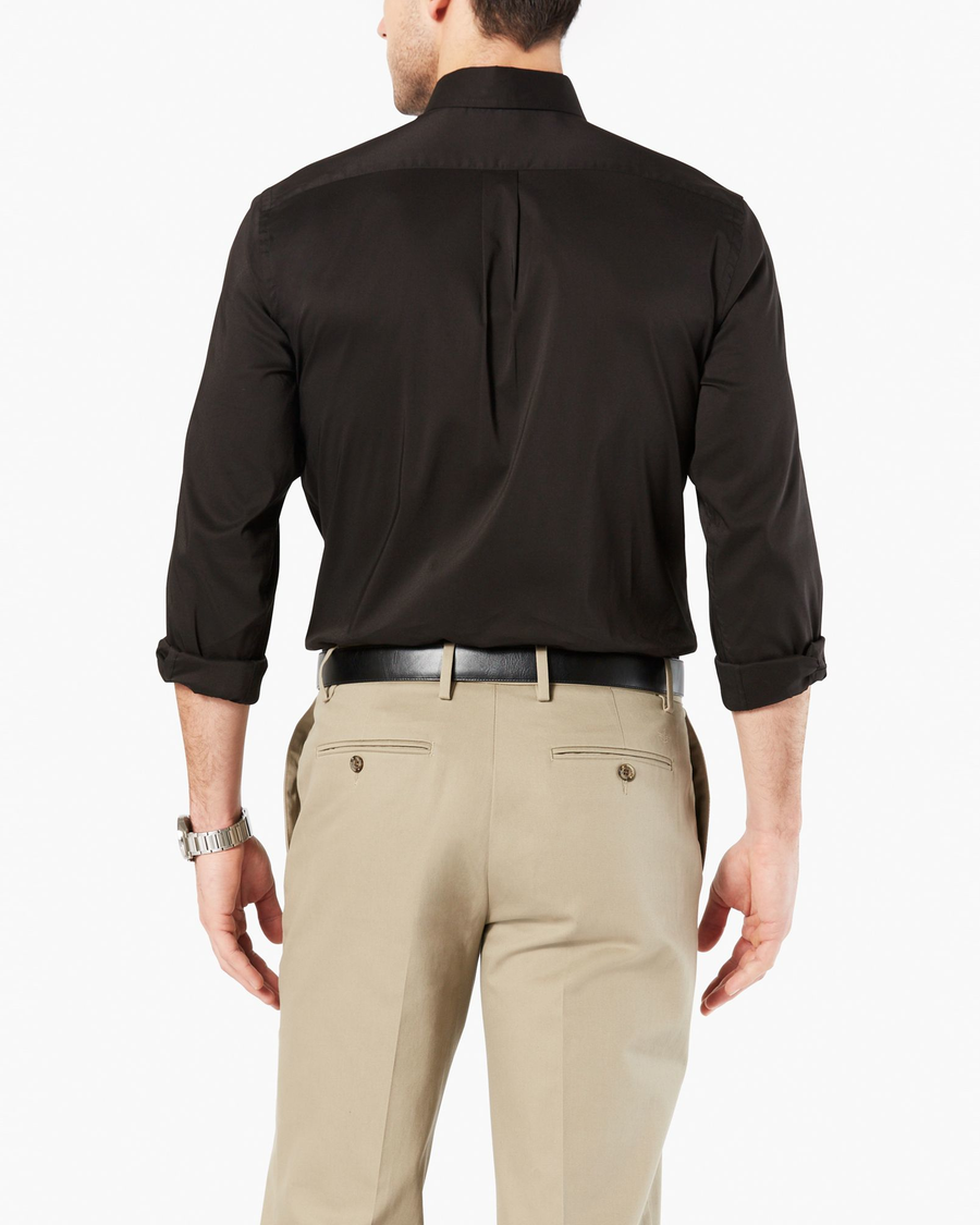 Back view of model wearing Black Signature Comfort Flex Shirt, Classic Fit.
