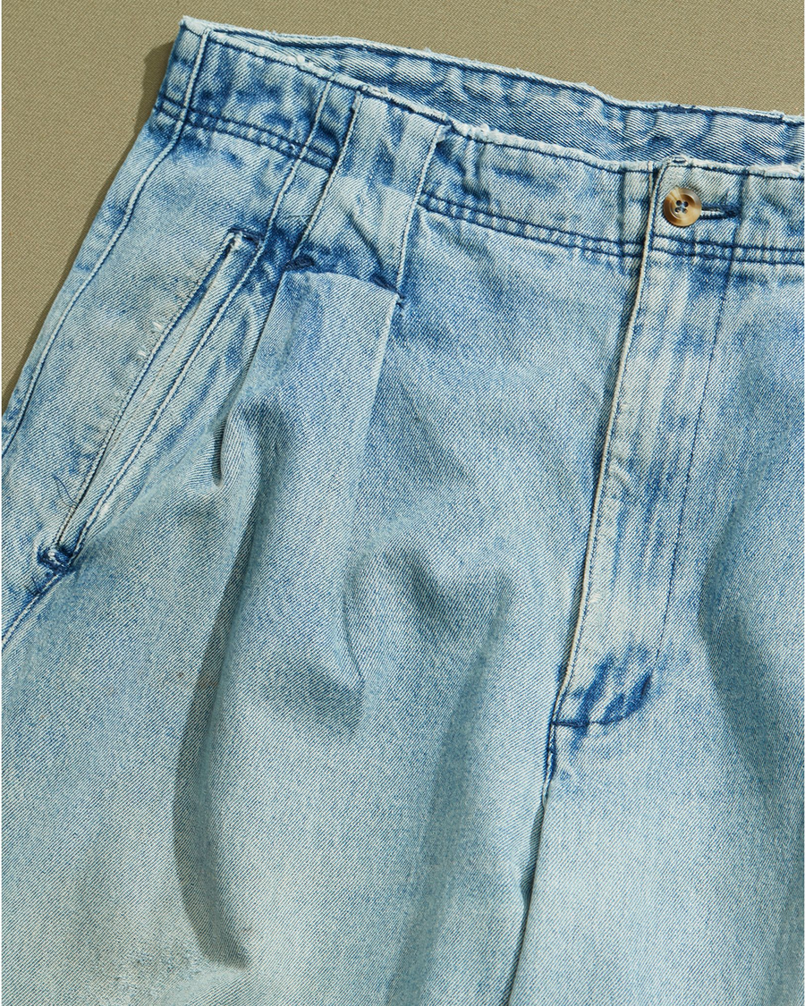 View of model wearing Blue Reverse Double Pleated Denim Pants - 34 x 33.