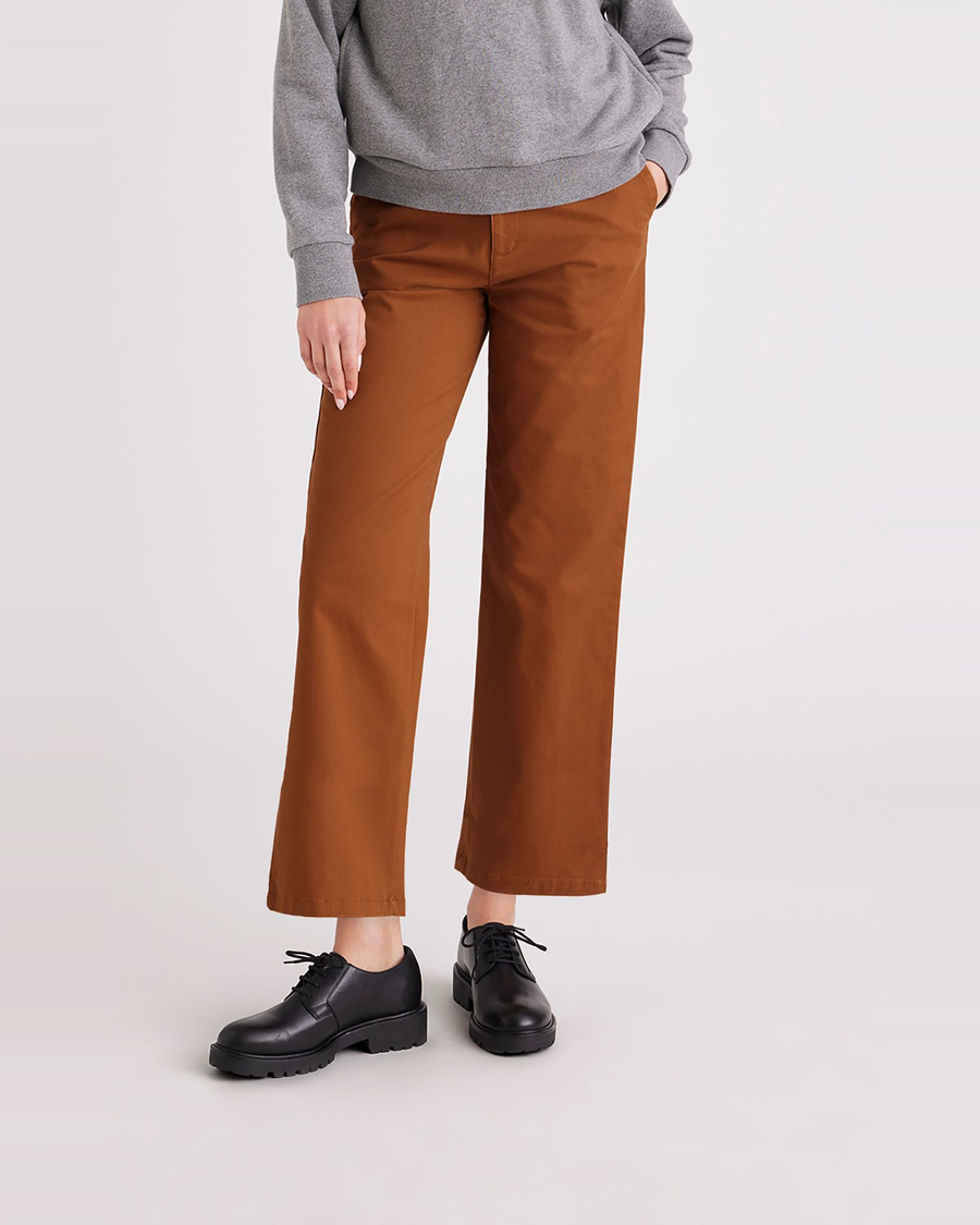 Front view of model wearing Caramel Cafe Weekend Chinos, High Straight Fit.