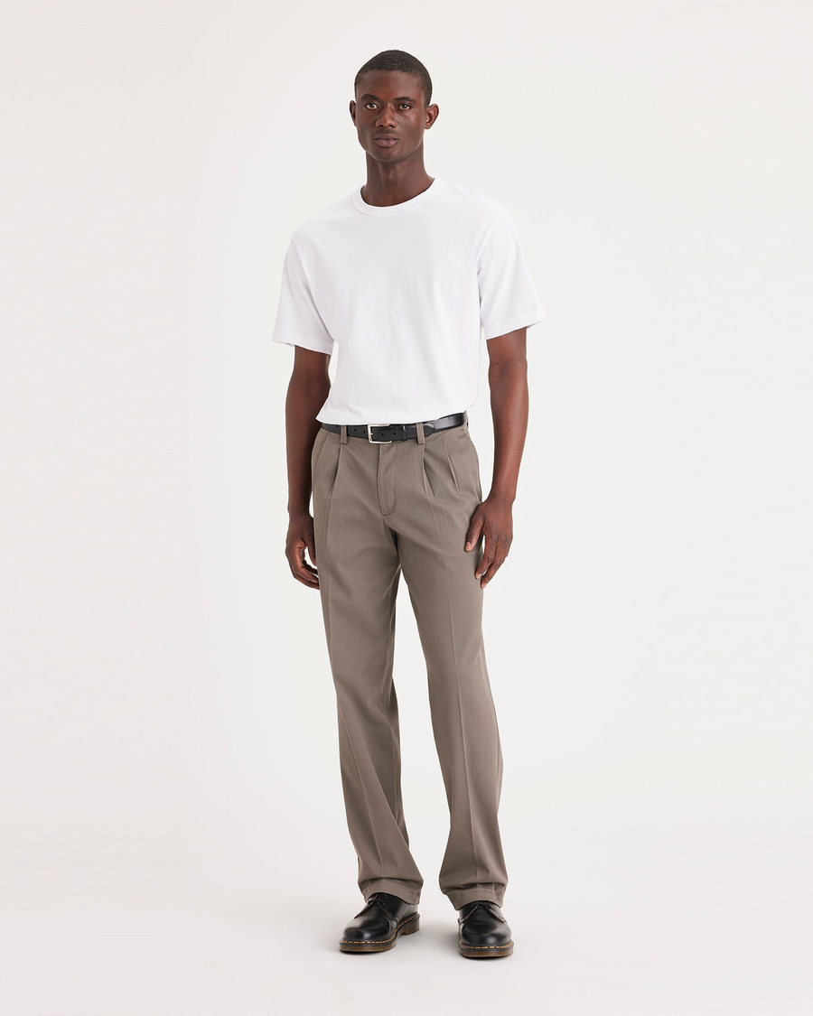 Dockers easy khaki classic fit deals pleated pants