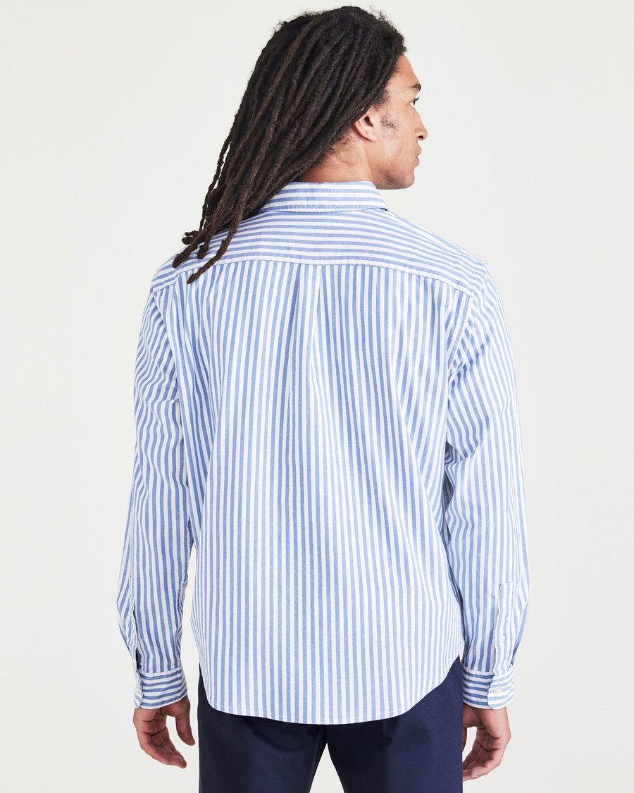 Back view of model wearing Delft Stretch Oxford, Slim Fit (Big and Tall).