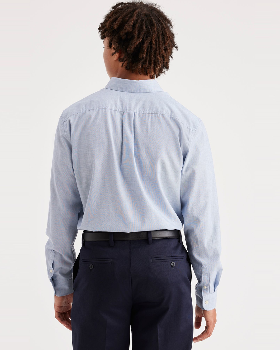 Back view of model wearing End On End Delft Signature Stain Defender ...
