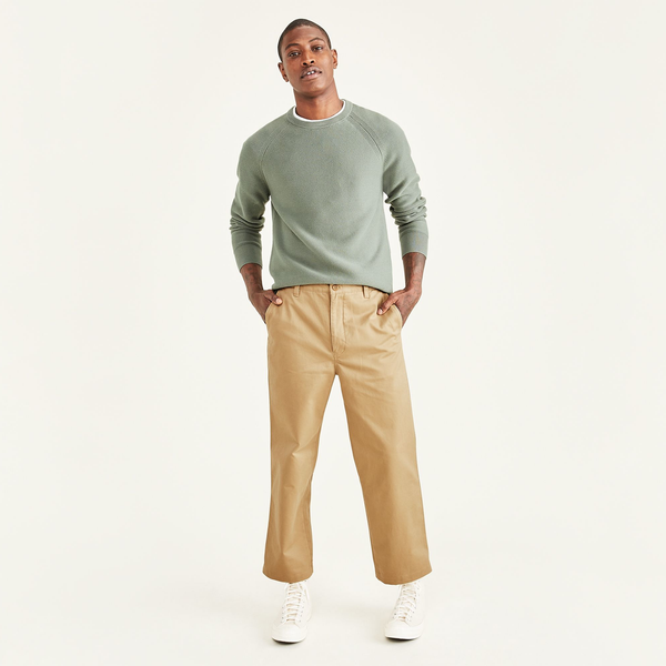 Cropped khakis 2025