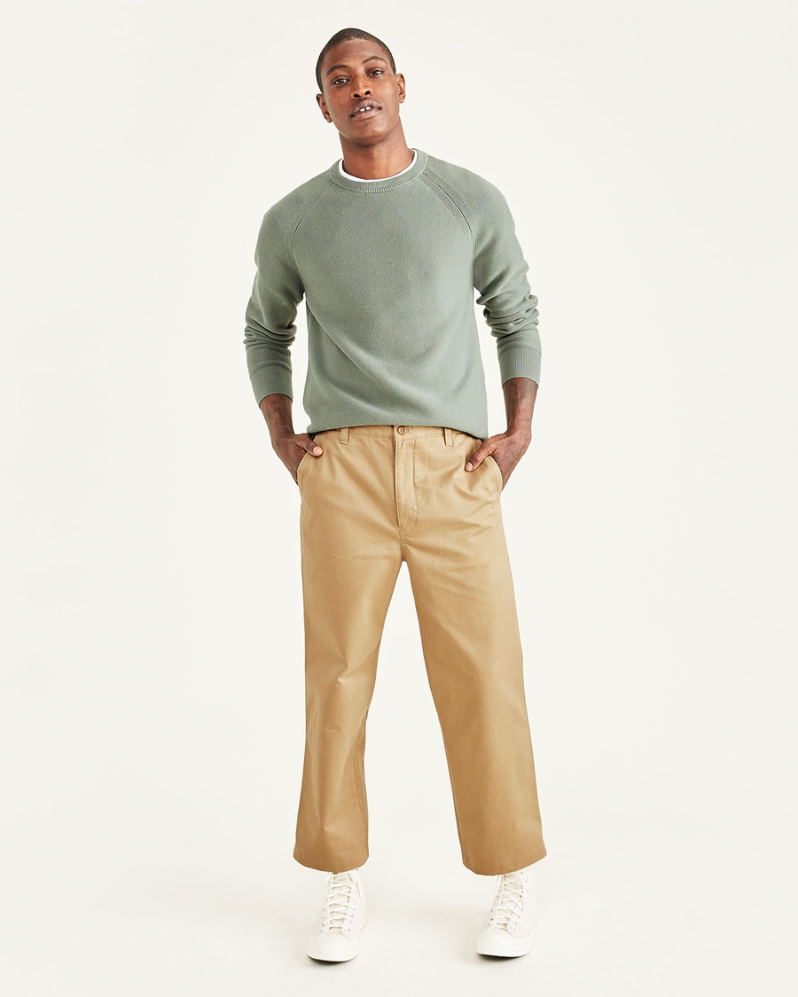 Cropped khakis 2025