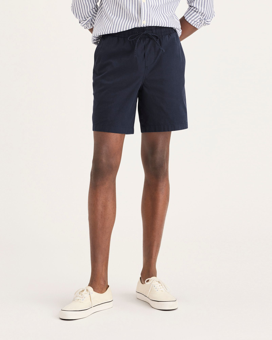 Front view of model wearing Navy Blazer Ultimate Pull On 8.5" Short.