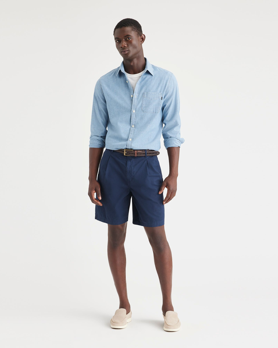 Front view of model wearing Navy Original Pleated 8.5" Short, Classic Fit.