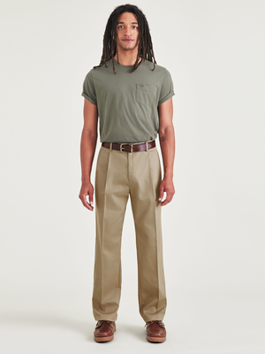 Signature Iron Free Khakis, Pleated, Relaxed Fit with Stain Defender®