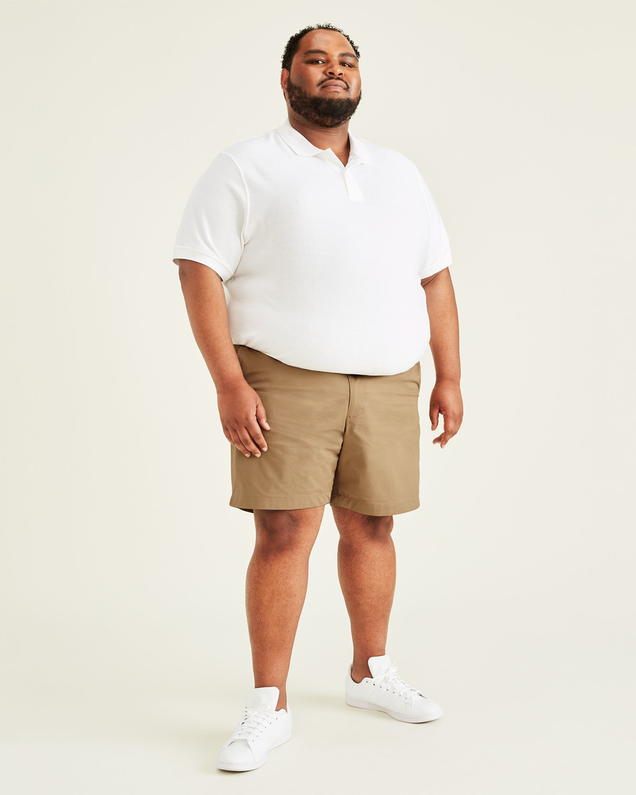 Front view of model wearing New British Khaki Ultimate 9.5" Shorts (Big and Tall).