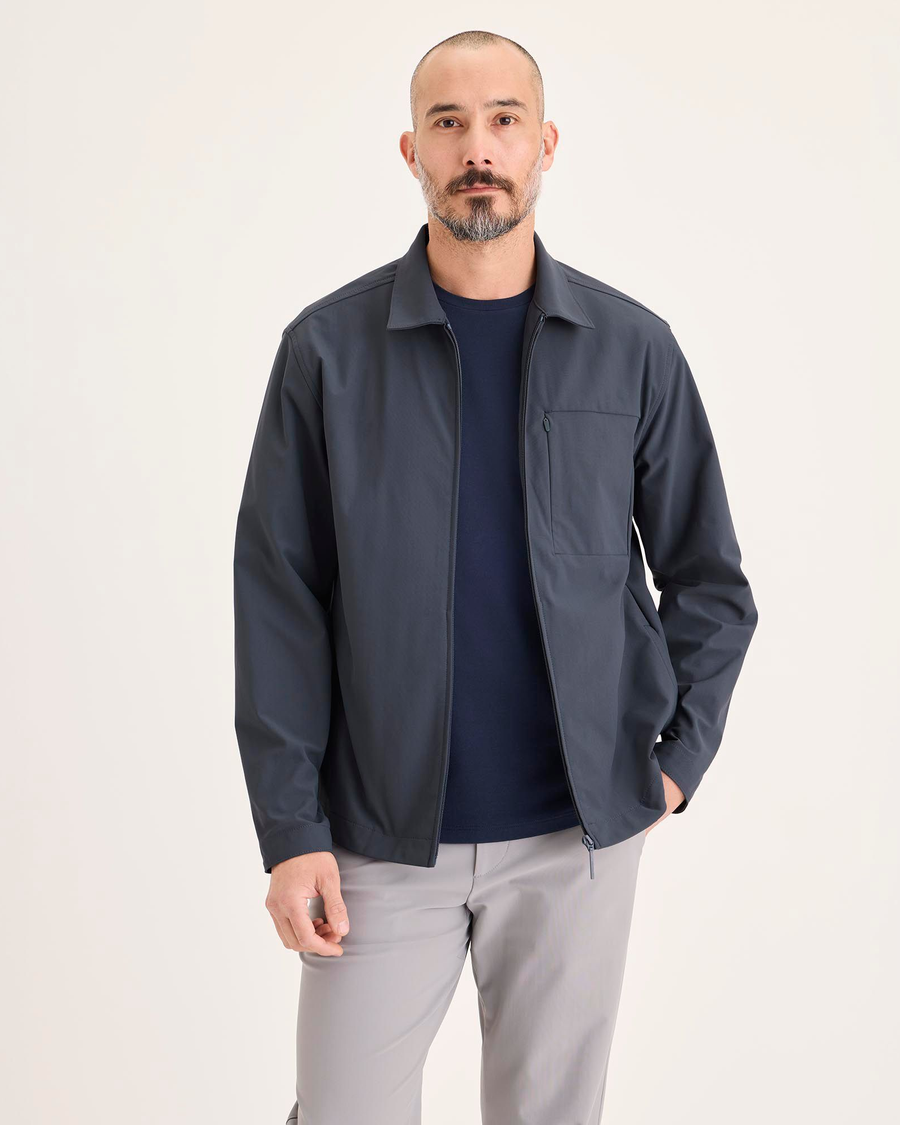 Front view of model wearing Ombre Blue Go Overshirt, Regular Fit with Airweave.