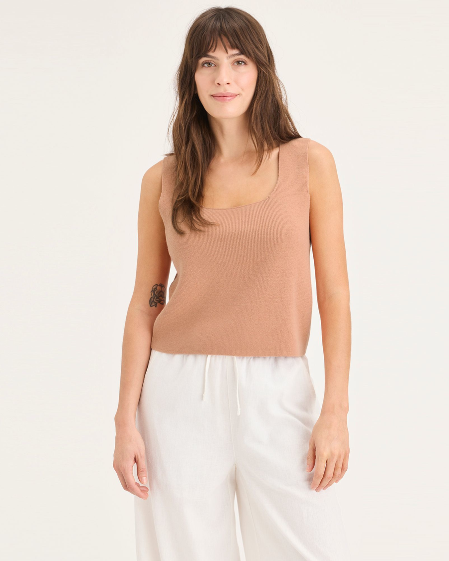 Front view of model wearing Peach Bloom Sweater Tank, Regular Fit.