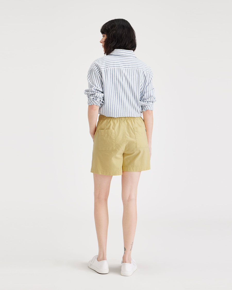 Back view of model wearing Pineapple Slice Clay Pull-On Short.