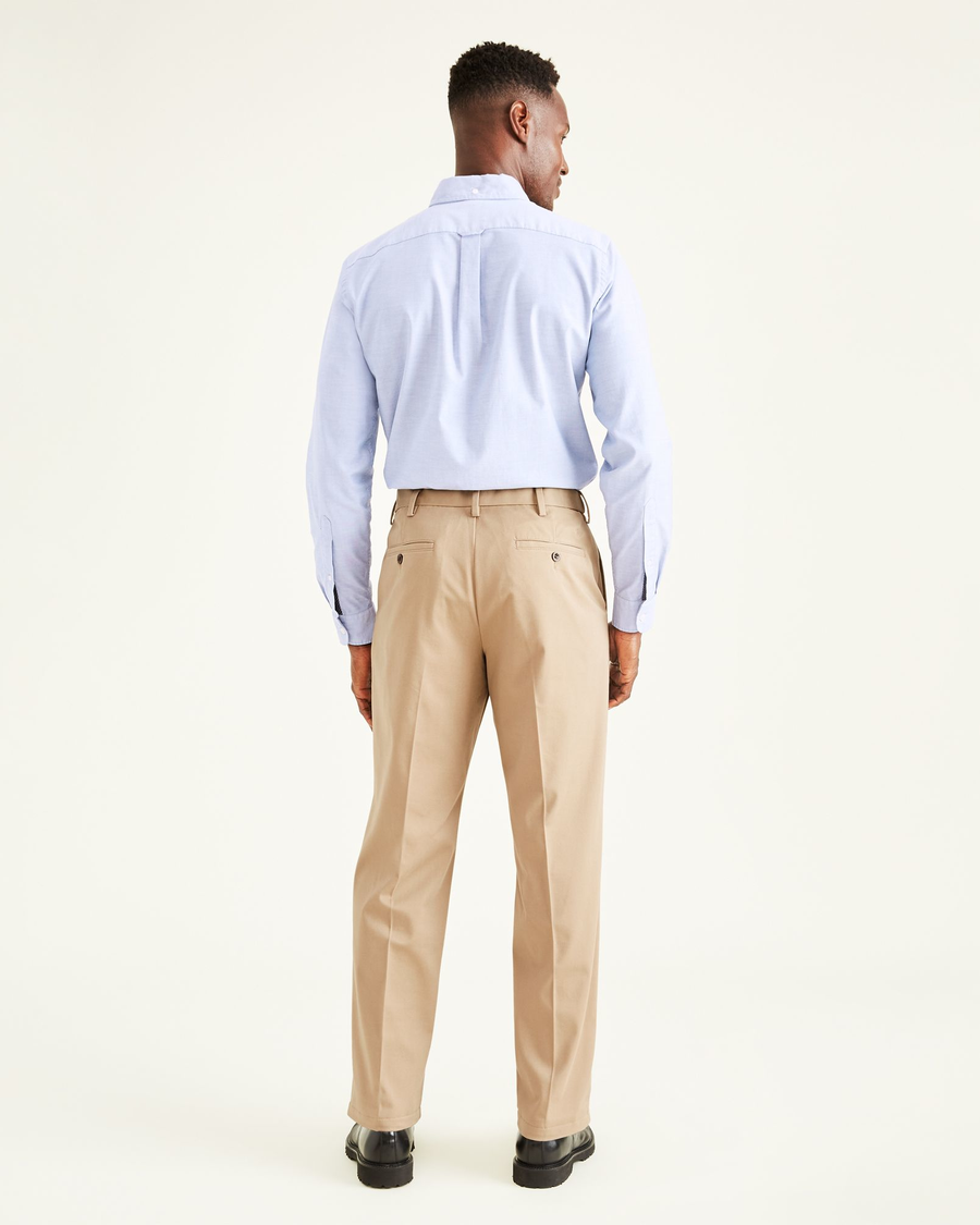 Dockers Men's Easy Khaki D2 Straight Fit Trousers - Stretch Comfort Waistband