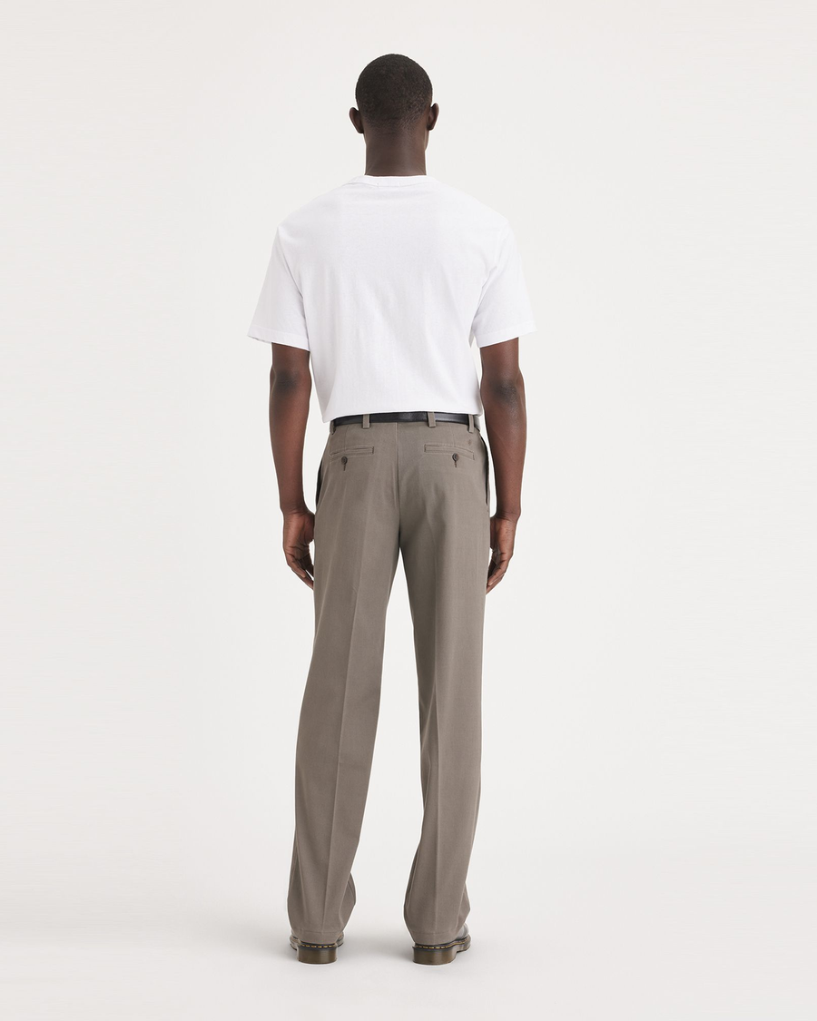 Easy Khakis Pleated Classic Fit Big and Tall Dockers