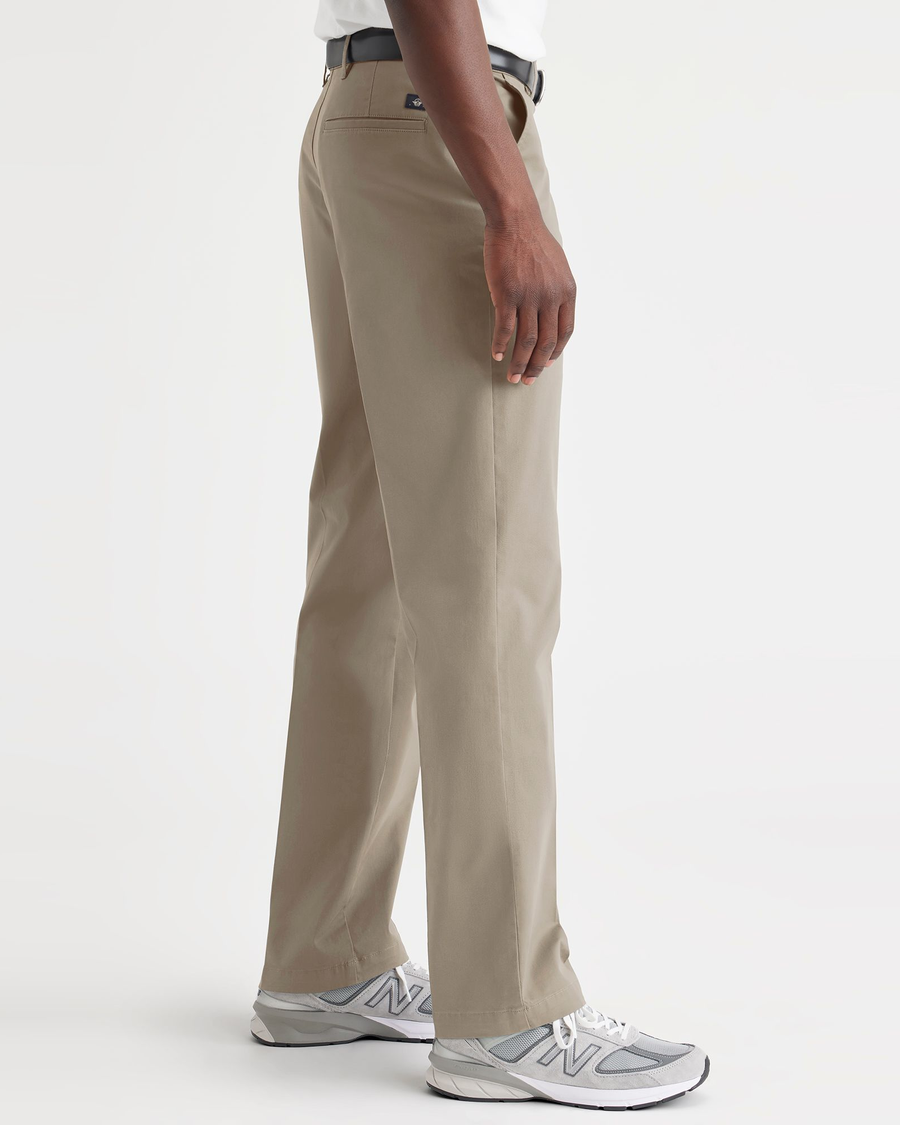 Leichte Chino für Herren in Grün | camel active Leichte Chino für Herren in Grün | camel active