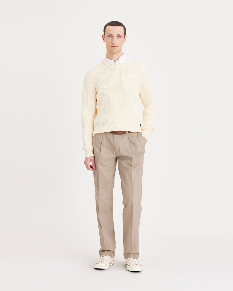 Signature Khakis Pleated Classic Fit Dockers