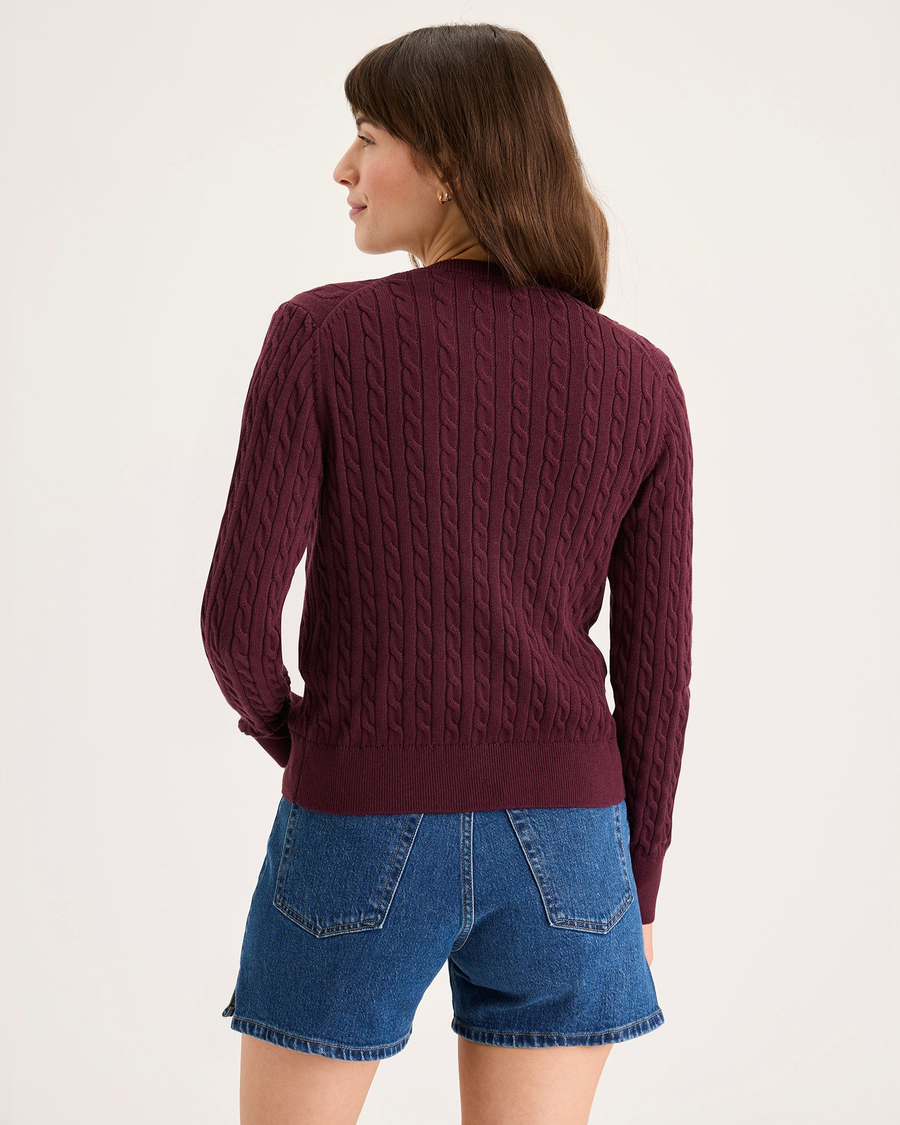 Back view of model wearing Winetasting Cardigan, Regular Fit.